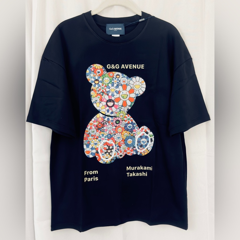 G & G Avenue Black Floral Bear Short Sleeve 100% Cotton Heavy T-Shirt Large NWT